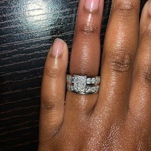 14k WhiteGold Diamond Wedding band/Engagement ring